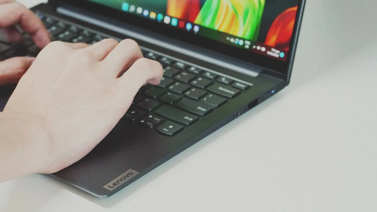 Lenovo stellt neue YOGA Pro 15 und Legion R9000X-Modelle mit AMD Strix Halo-Prozessor vor