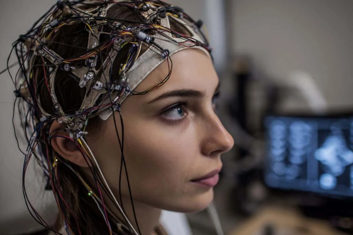AI System Successfully Decodes and Tracks Pain via EEG
