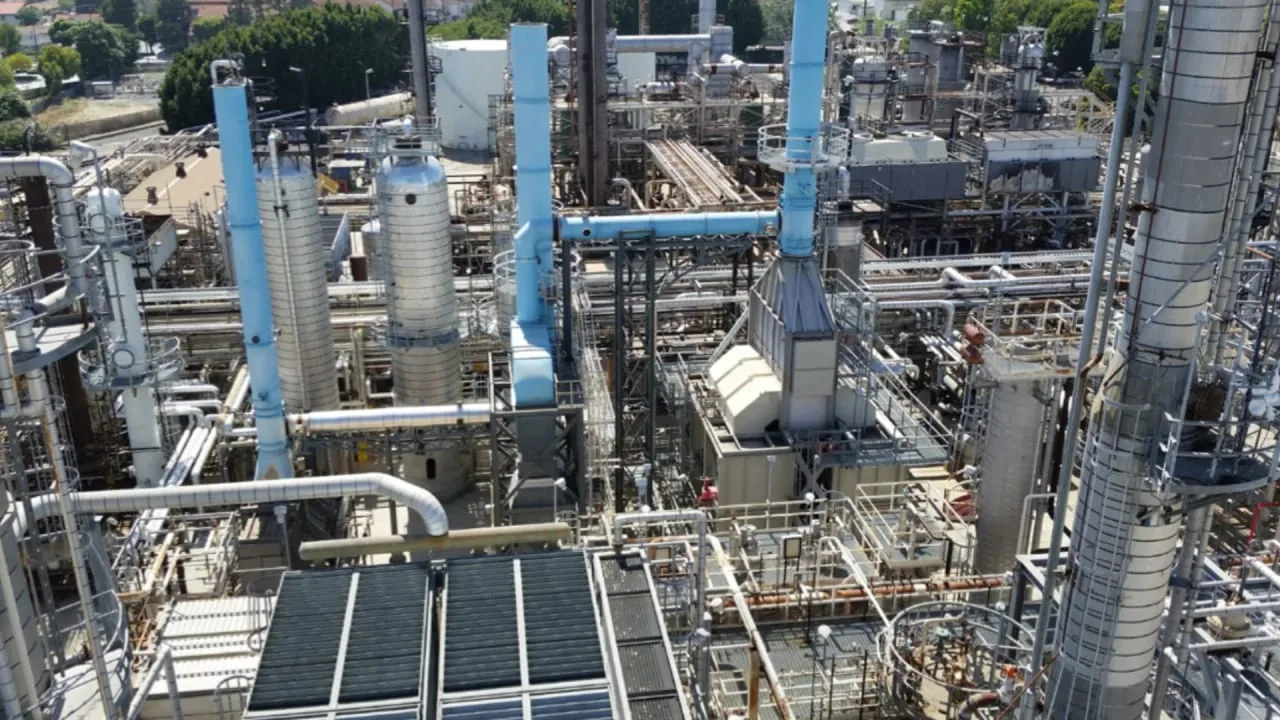 Honeywell und Acelen Renewables entwickeln gemeinsam nachhaltigen Flugkraftstoff für die Luftfahrtbranche.