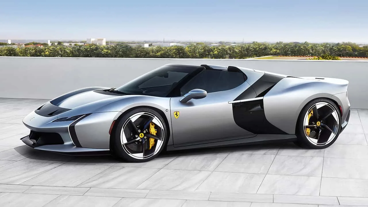 Ferrari ehrt den Zwillingslader-V8 mit neuem Supersportler
