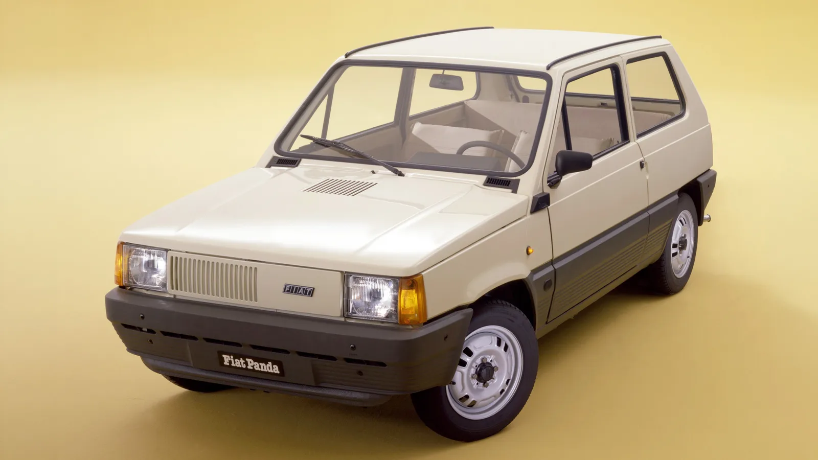 Stellantis greift mit zwei Legendenmarken auf das japanische Kei-Car-Format zu