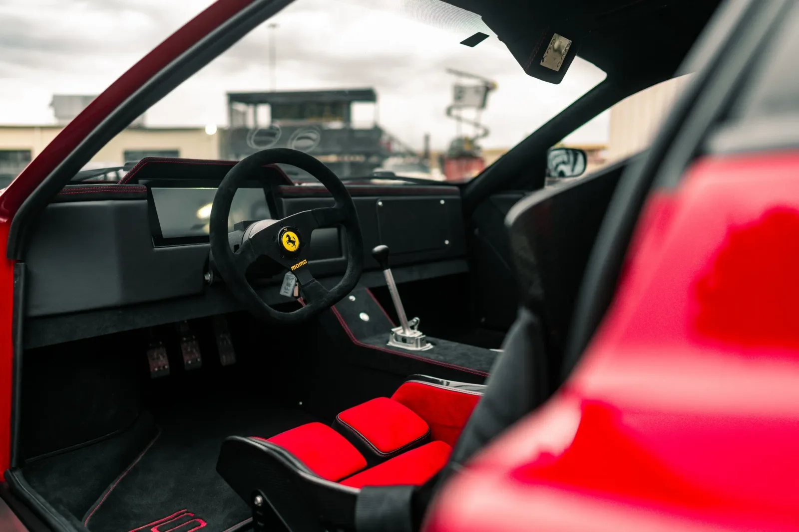 Gas Monkey baut Ferrari auf Corvette-Motor: Fluchhafter Sechsrädrer für 1,5 Millionen Dollar