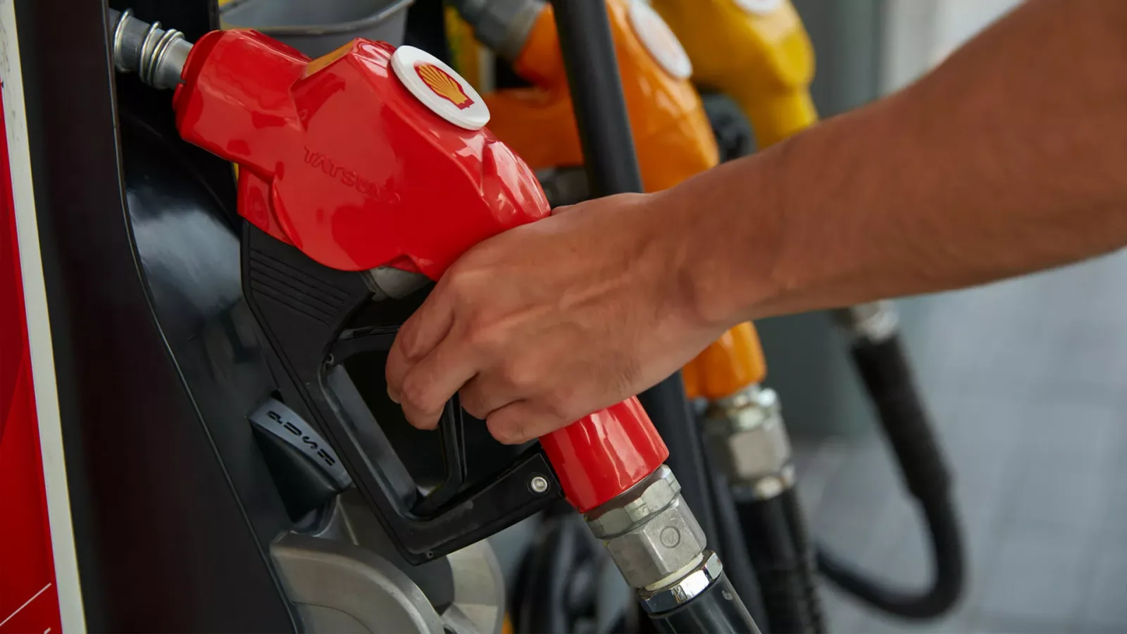 Elektroauto-Besitzer könnten neue jährliche Gebühr von 130 Dollar zahlen müssen