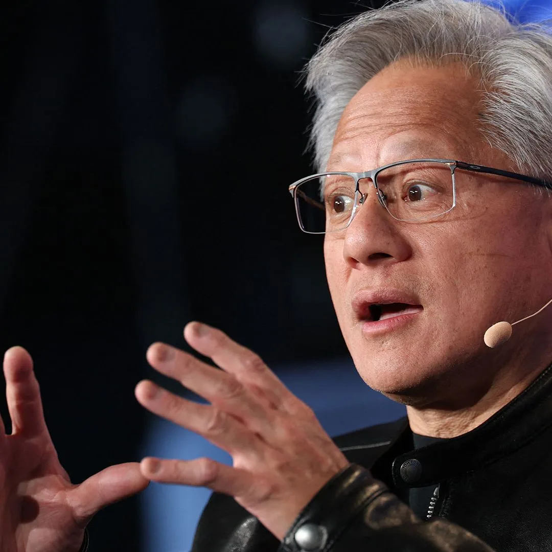 Nvidia-Chef fordert Supermicro nach 2,5-Milliarden-Dollar-Schmuggelaffäre zur Einhaltung von Exportkontrollen auf; Taiwan greift ebenfalls zu.