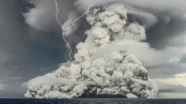 Scientists Stunned As Volcano Removes Methane From the Air