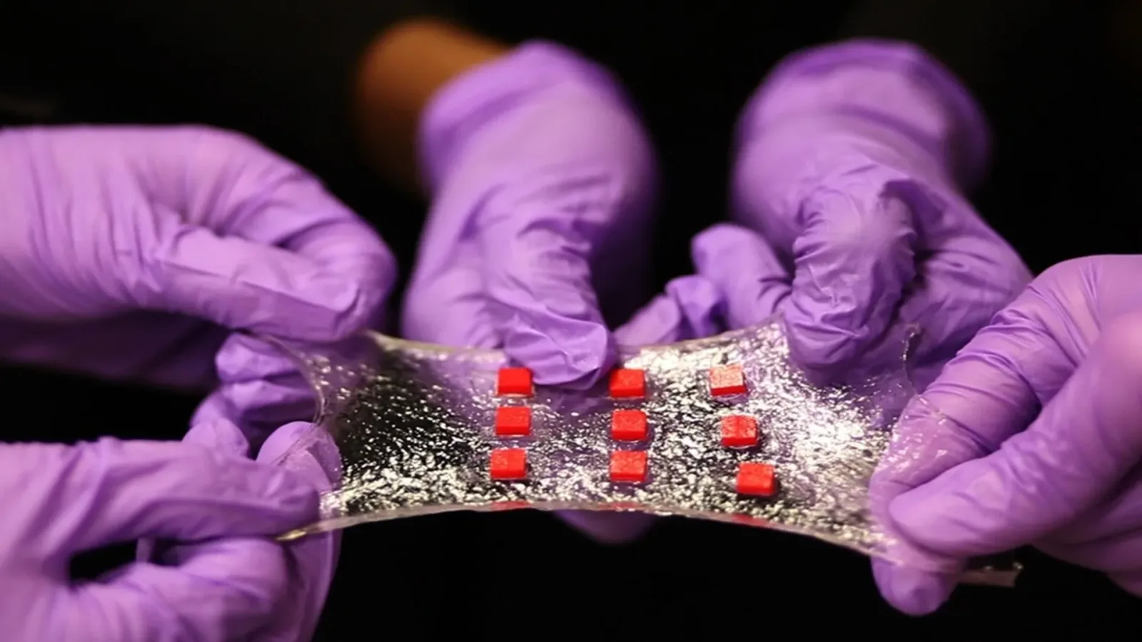 Stretchable hydrogel generator keeps stable output after 8,000 bends