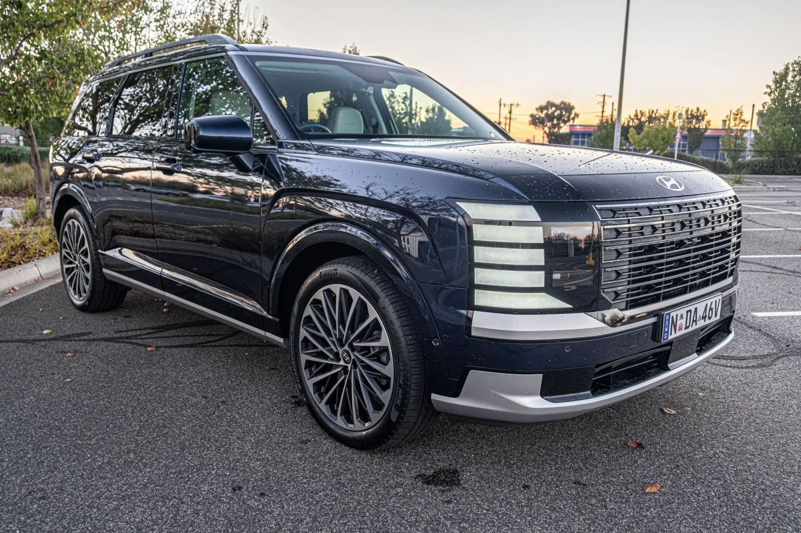 The 2026 Palisade Calligraphy Feels Like A Range Rover Autobiography For Hyundai Money | Review | Carscoops