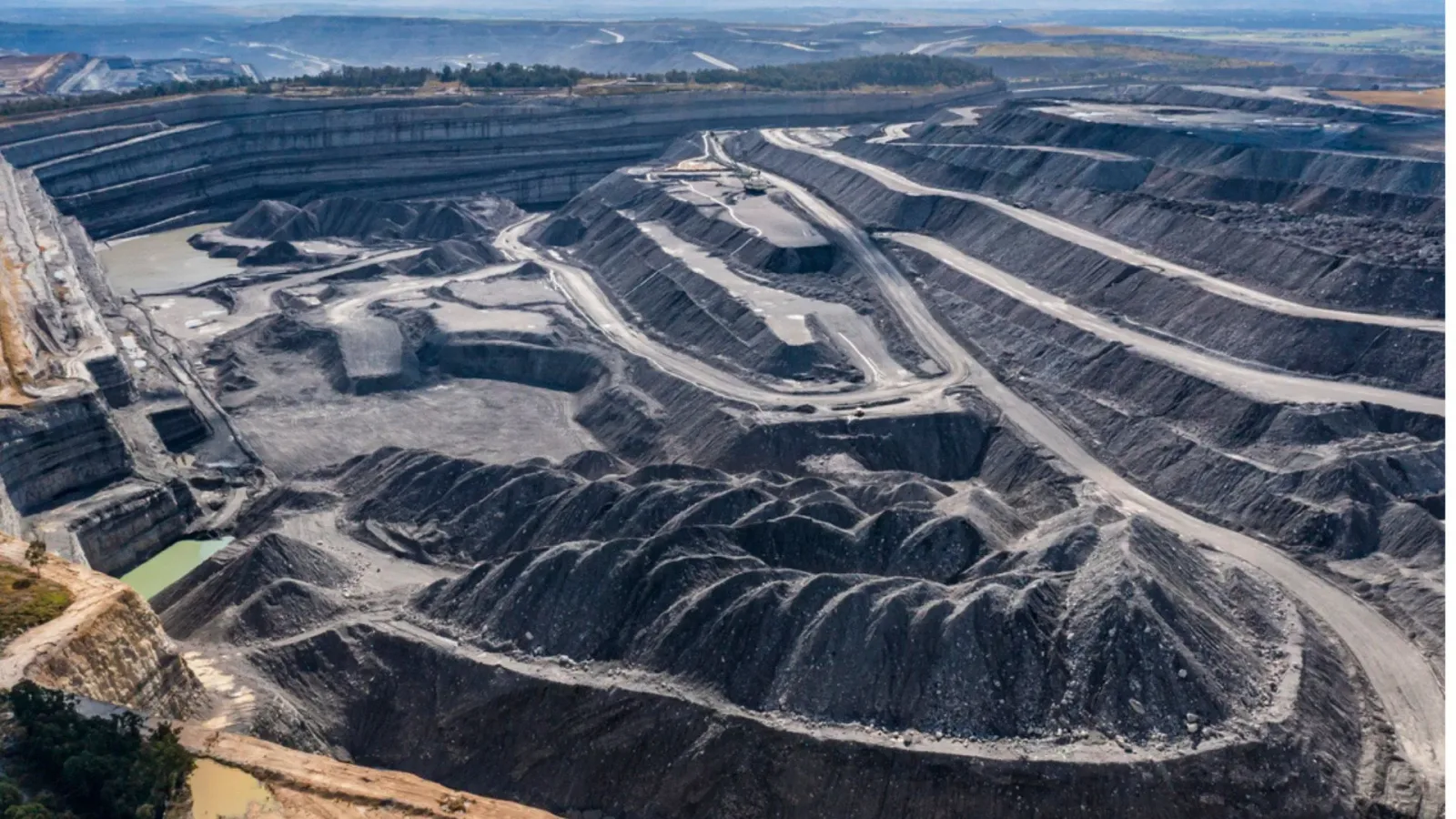 Chinesischer Gigant erreicht mit 400 Wh/kg Feststoffbatterie-Zellen 1.100 Ladezyklen