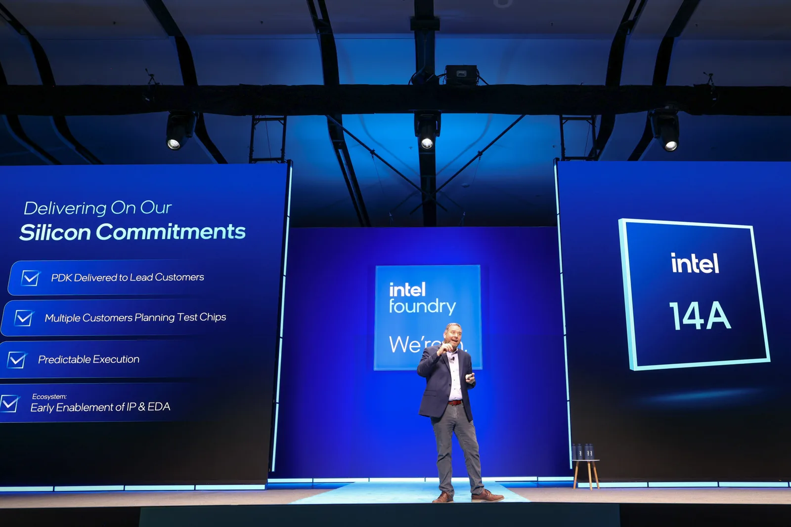 Apple beauftragt Intel mit Entwicklung der A21-Chips für MacBooks als x86-Alternative