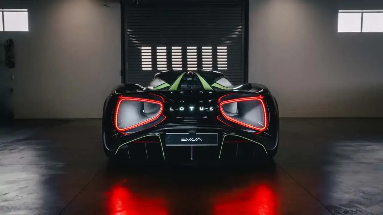 Lotus-Chef kritisiert eigenes Hypercar als zu schwer
