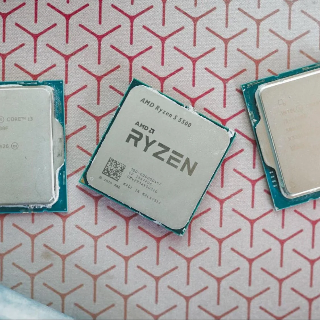 $100-CPU-Vergleich: Ryzen 5 5500, Core i3-14100F und 12100F im DDR4-Schnellschuss