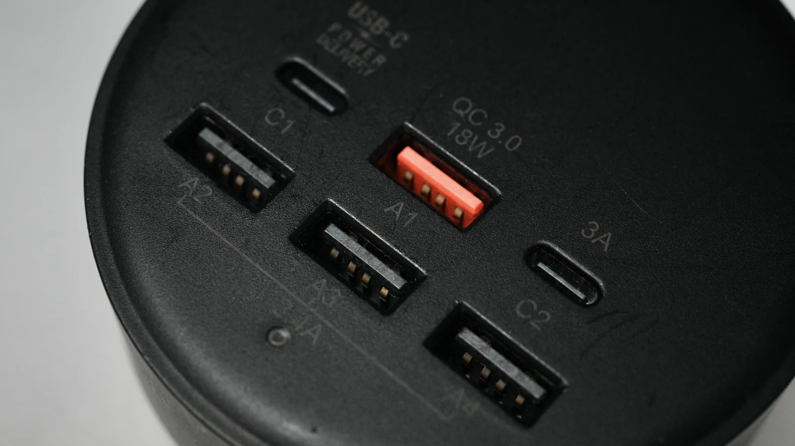 Why Some USB Ports Are Color-Coded, But USB-C Ports Aren't