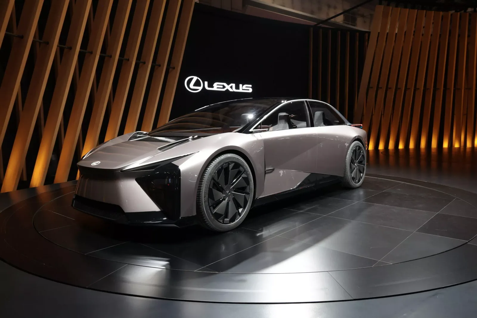 Lexus plant BMW-i3-Rival, Toyota stößt Projekt ab