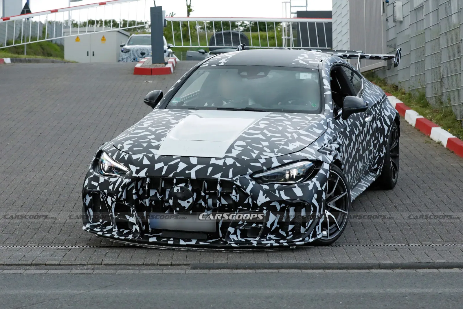 Nur 30 Personen dürfen dieses 646-PS-AMG fahren