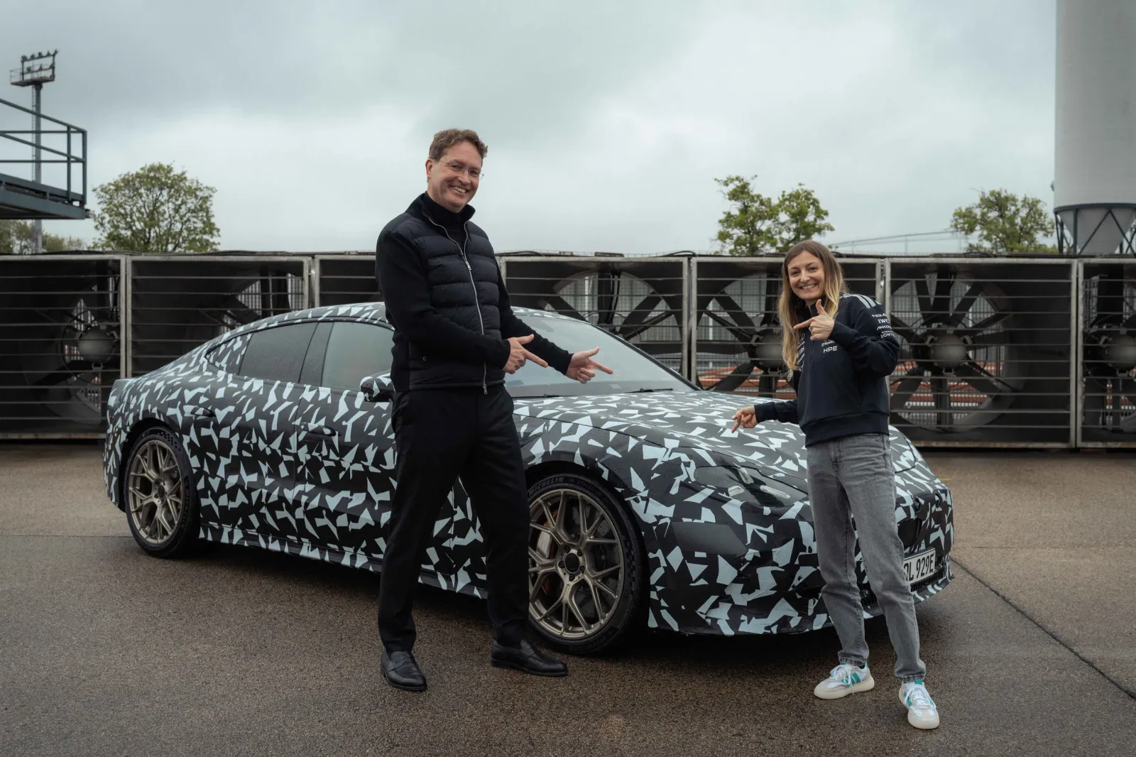AMG GT Electric imitiert V8-Geräusche besser als Dodge Charger Daytona