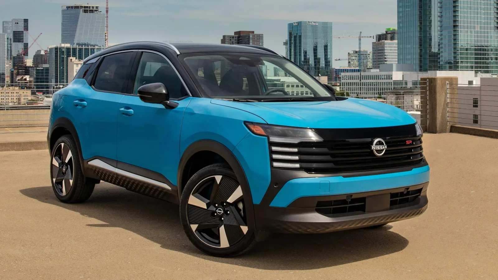Nissan ruft über 51.000 Kicks zurück: Fahrerdisplay kann blau werden oder schwarz bleiben