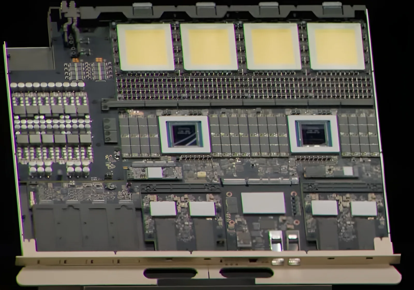 NVIDIA Rubin-Plattformen mit Design-Problemen, AMD MI500 erst für 2027 geplant