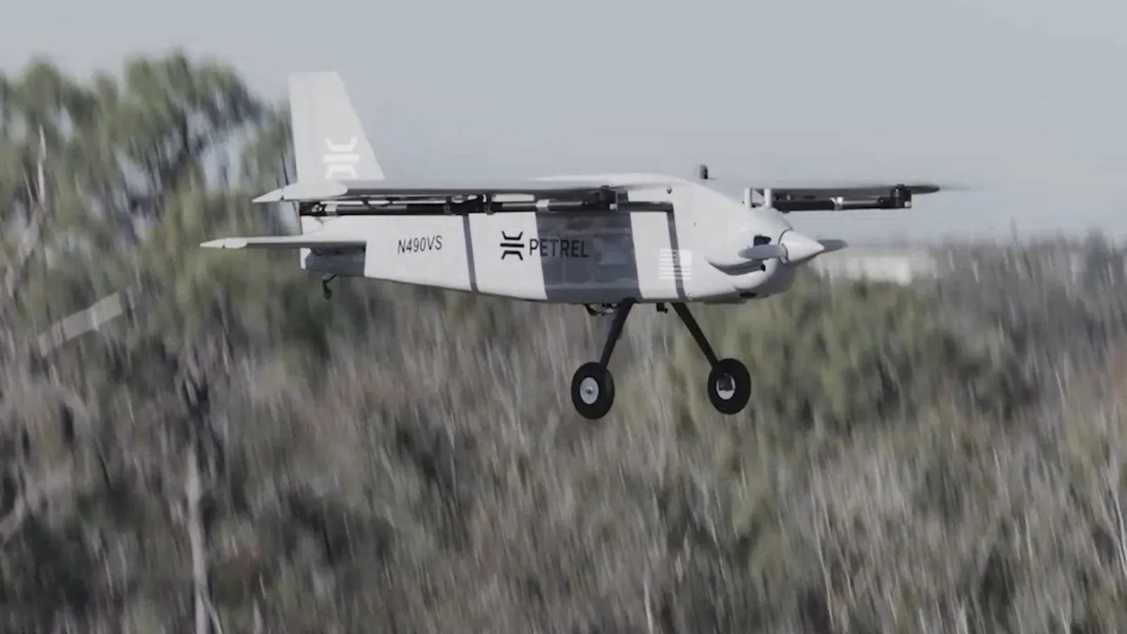 Hybrid drone drops armed FPVs mid-air in US Army live-fire test