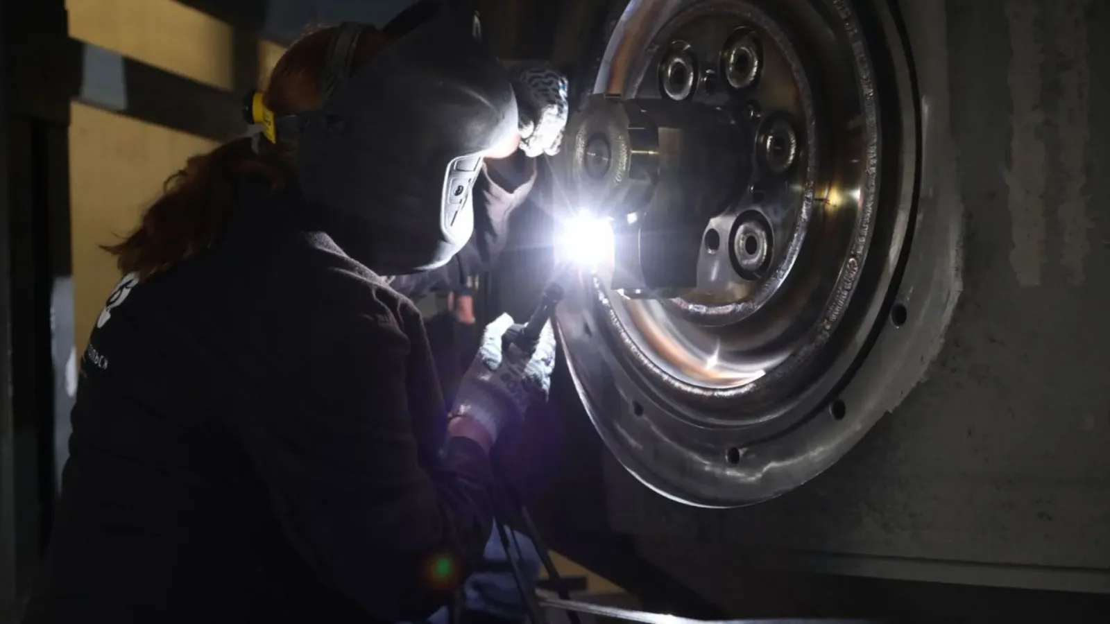 Russia builds RITM-200 reactor unit for floating nuclear plant fleet