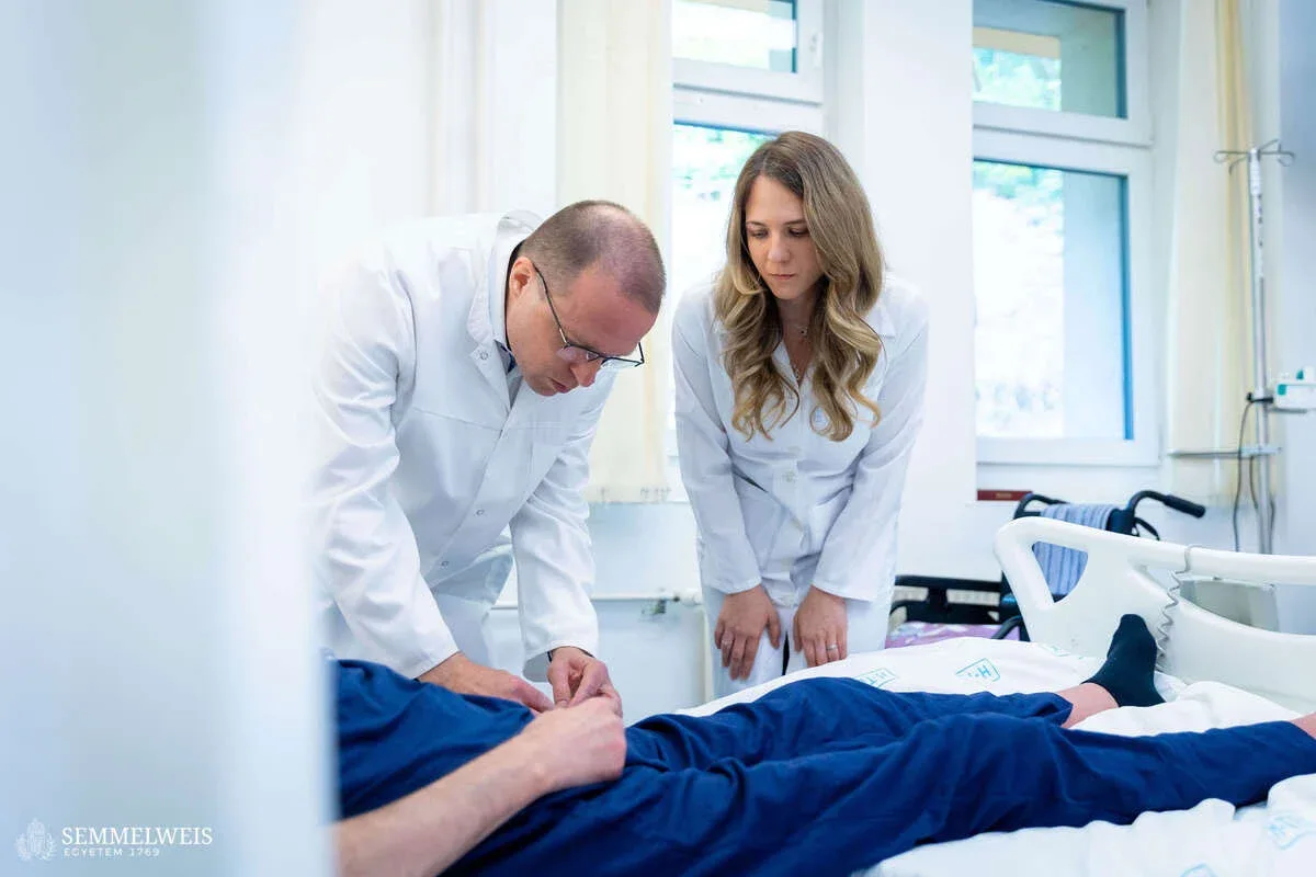 rzte bersehen mglicherweise die eigentliche Ursache anhaltender Arthritisschmerzen