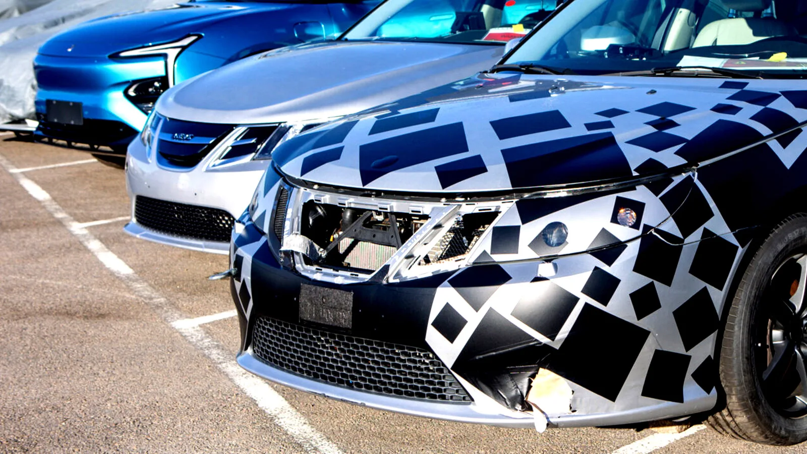 Saab-Altwerkstatt: Verkauf der letzten Serienfahrzeuge und unvollendeter Prototypen