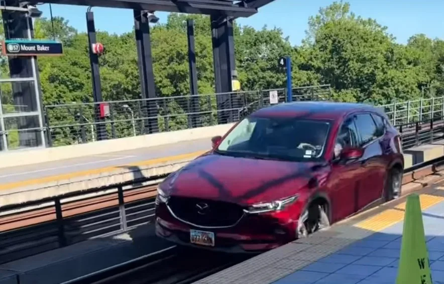 Frau fuhr auf Seattles Hochbahn: Sie folgte laut GPS-Anweisung