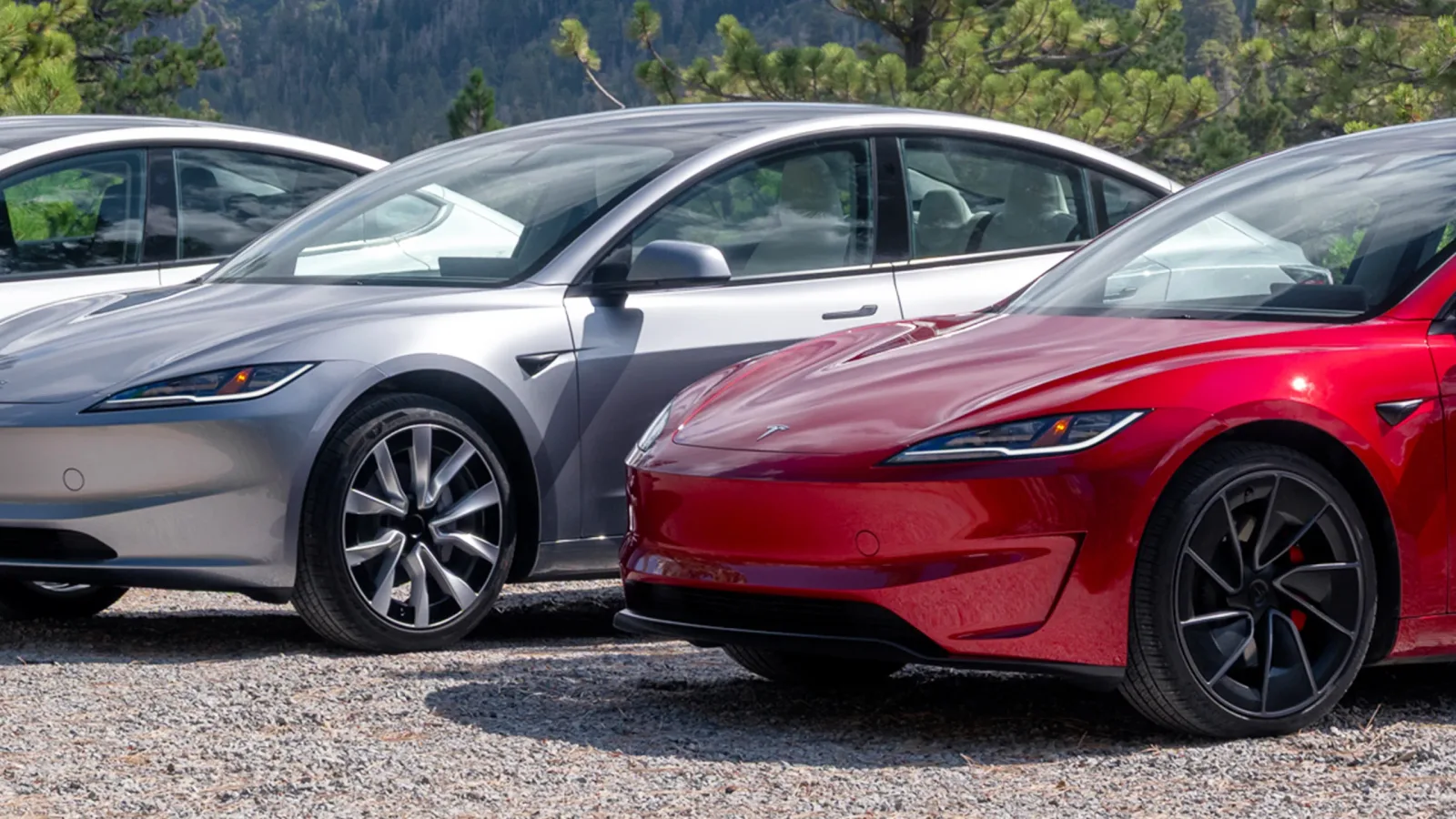 Tesla: Musk behauptet, 10 Milliarden Meilen würden das "sichere, unüberwachte" FSD brechen