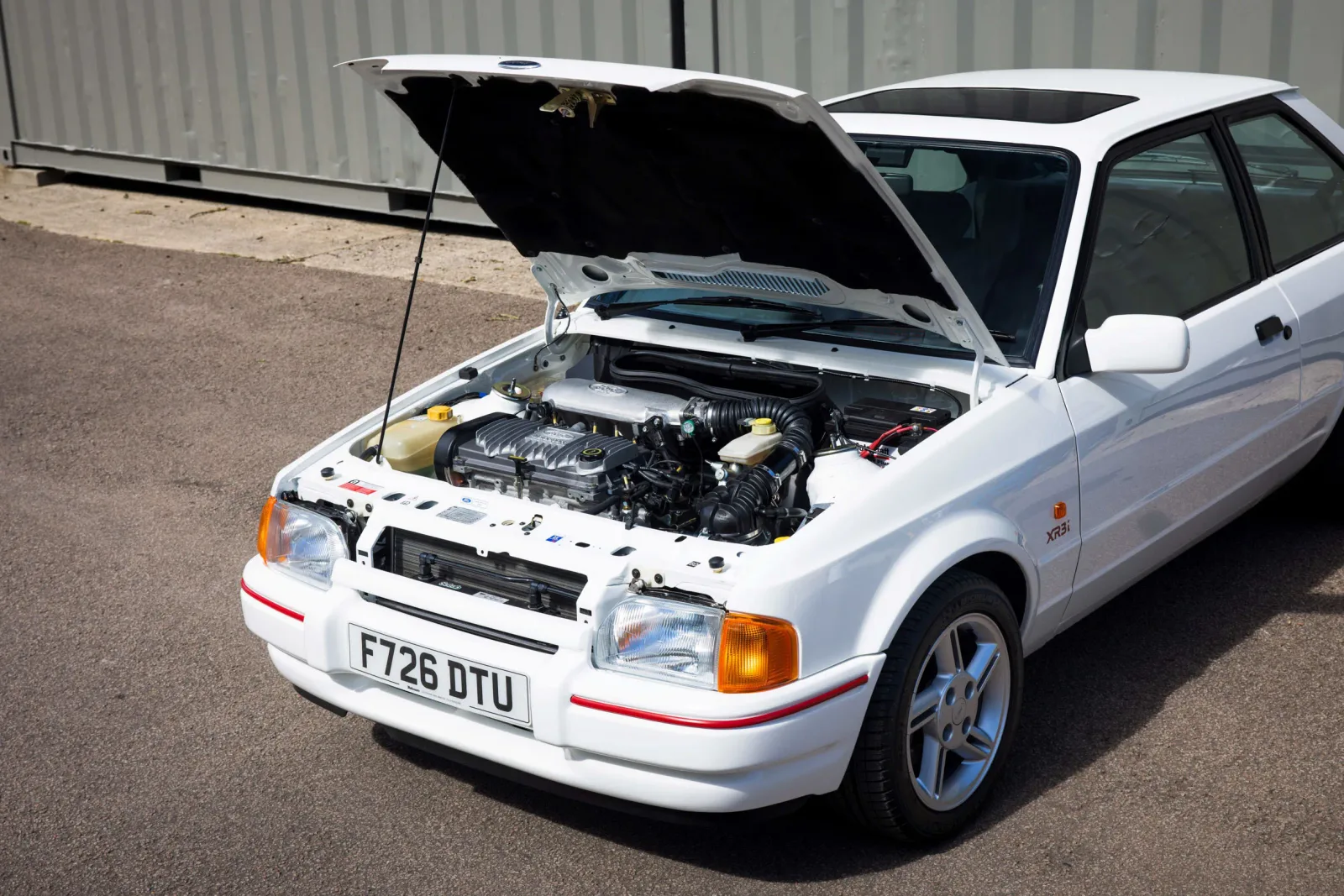 Reborn 1980s Escort XR3i Makes The Power Ford Never Bothered To Give It | Carscoops