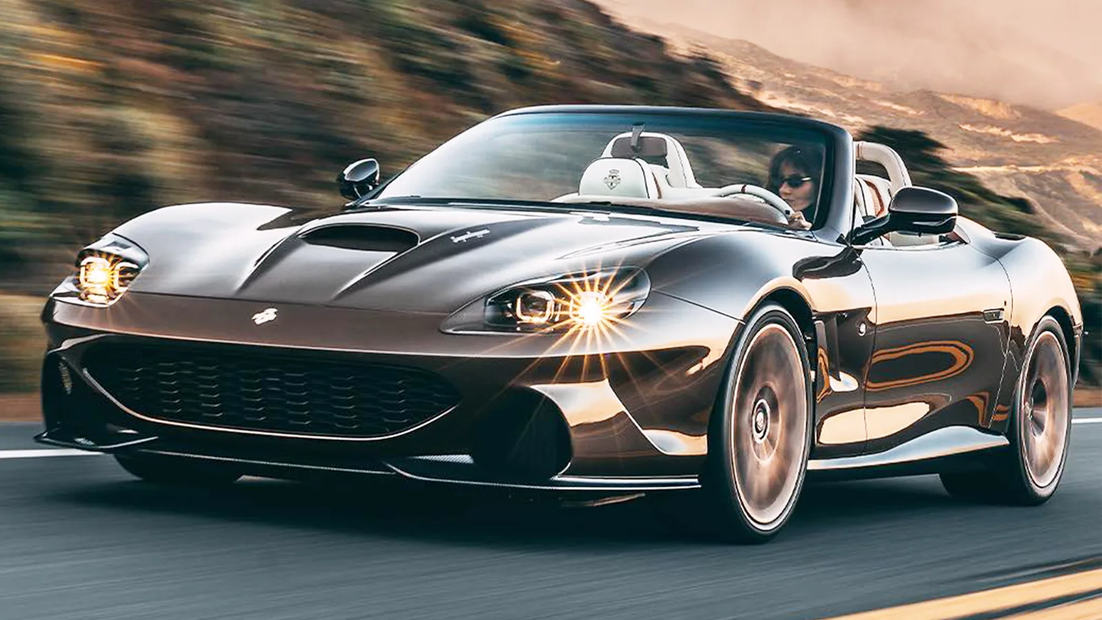 Touring Aperta: Das erste Spider-Modell mit Schaltgetriebe