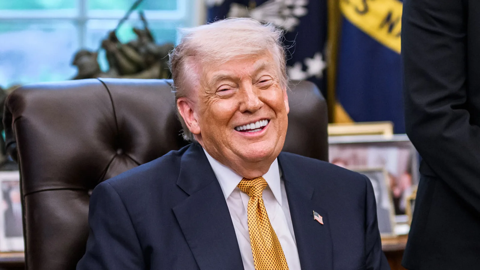 Trump will Bundeskraftstoffsteuer aussetzen und Autofahrern 18 Cent pro Gallone sparen