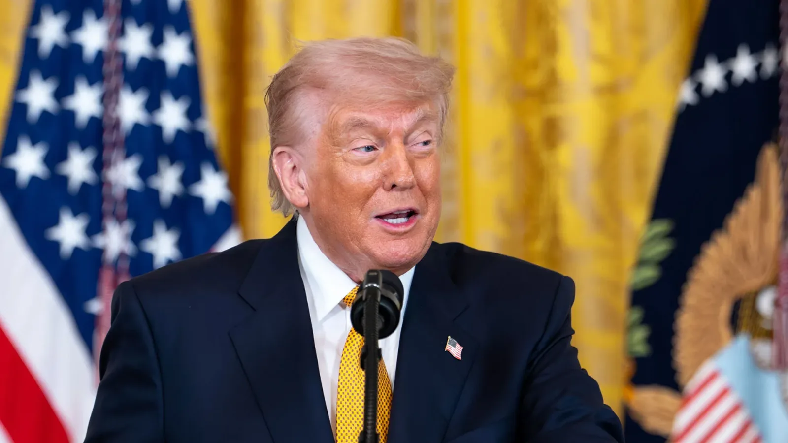 Trump droht mit weiteren Preiserhöhungen für Fahrzeuge durch neue Handelsmaßnahmen