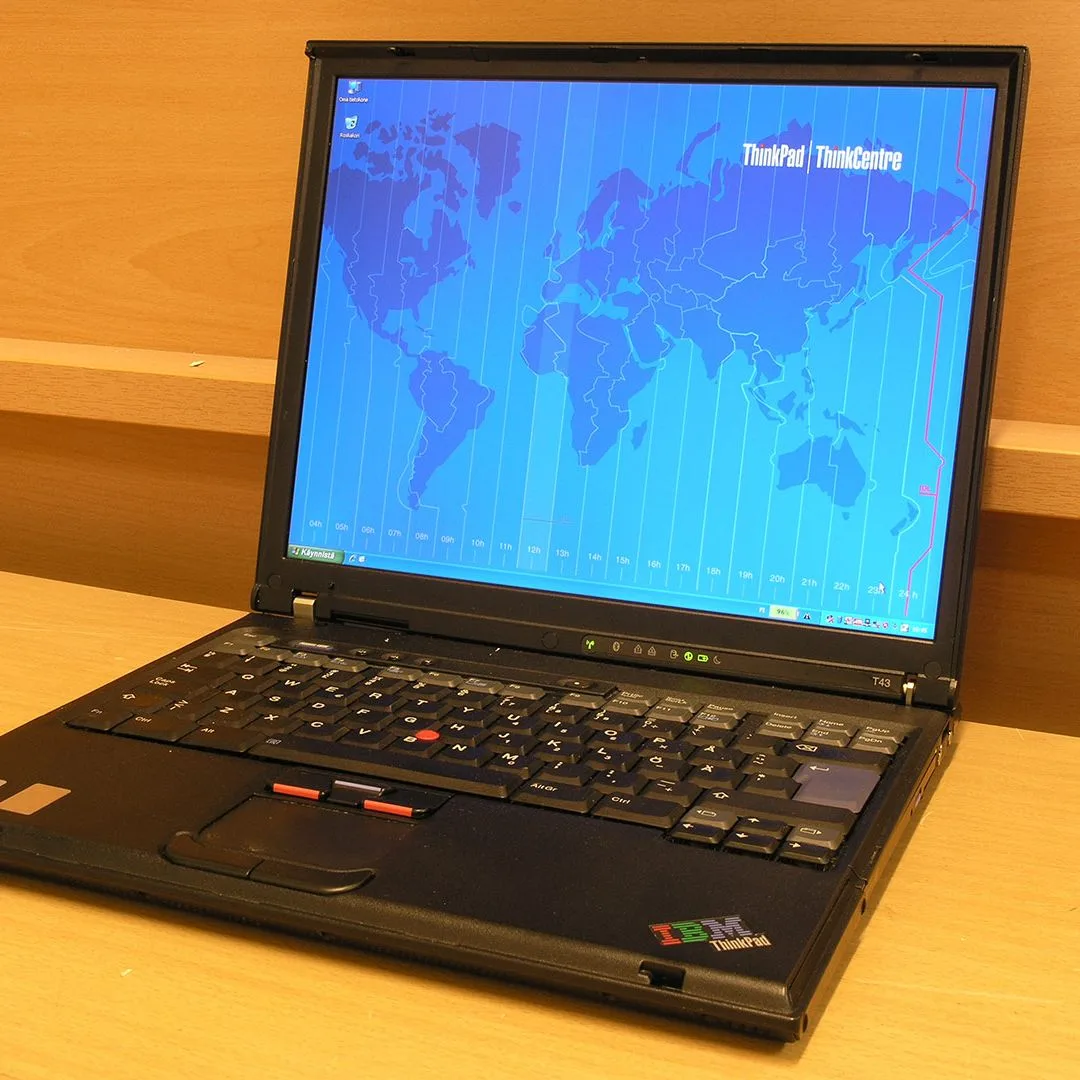 IBM ThinkPad T43: Ein Enthusiast installiert 26 Windows-Versionen von NT 4.0 bis 10 auf der Single-Core-Legende ohne Virtualisierung