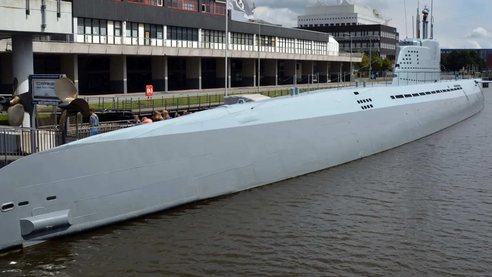Uncrewed underwater vessels with advanced weapons to boost naval power
