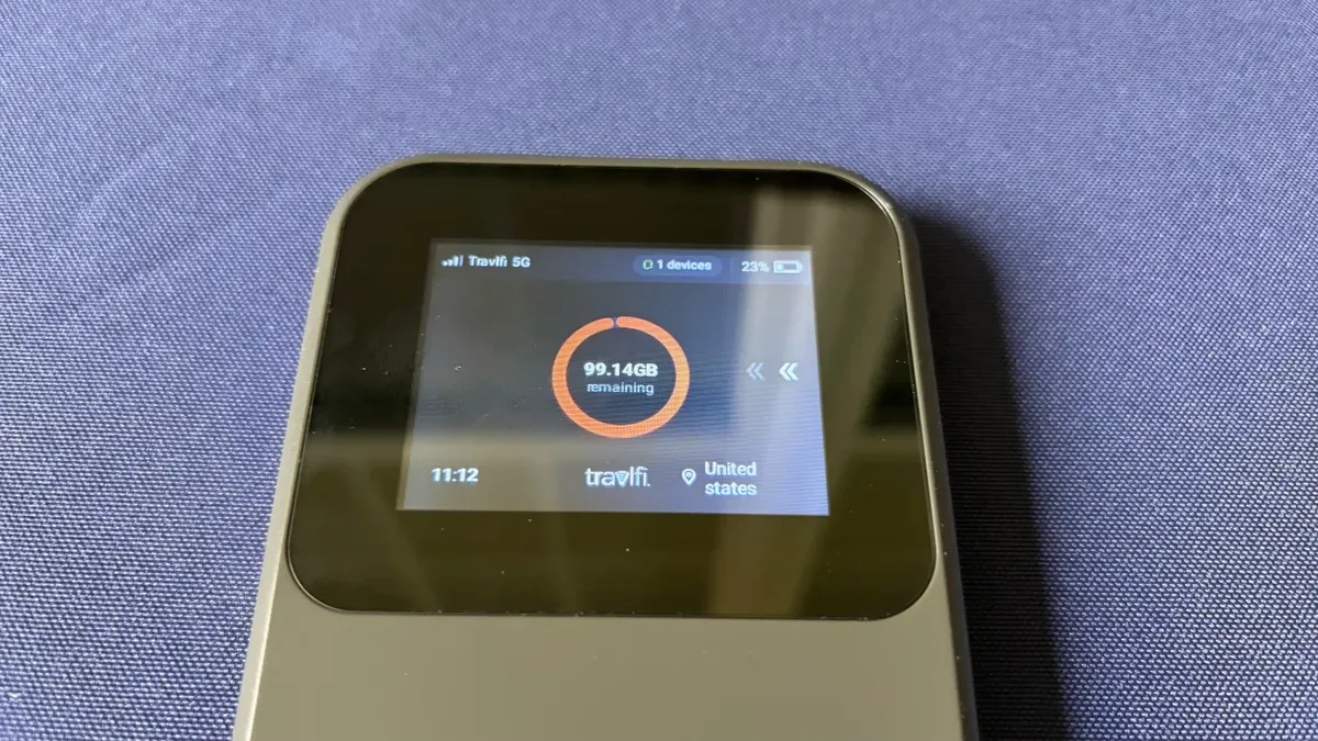 Travlfli JourneyGo 5G-Router: Günstig, aber leistungsschwach und funktional beschränkt