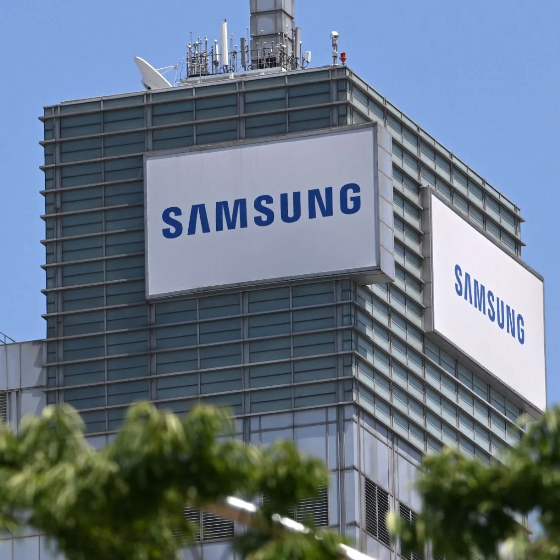 Samsung-Chiparbeiter akzeptieren 340.000-Dollar-Bonus, Streikgefahr endet – Unmut bremst Foundry-Sparte